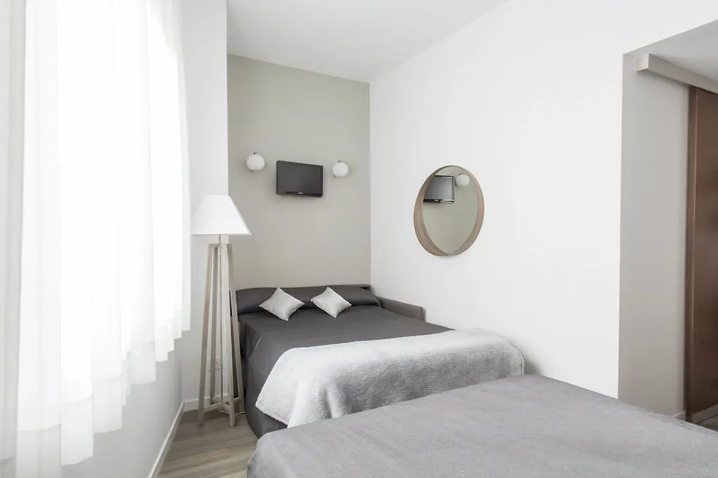 Hostal Residencia D'Investigadors Albergue Barcelona