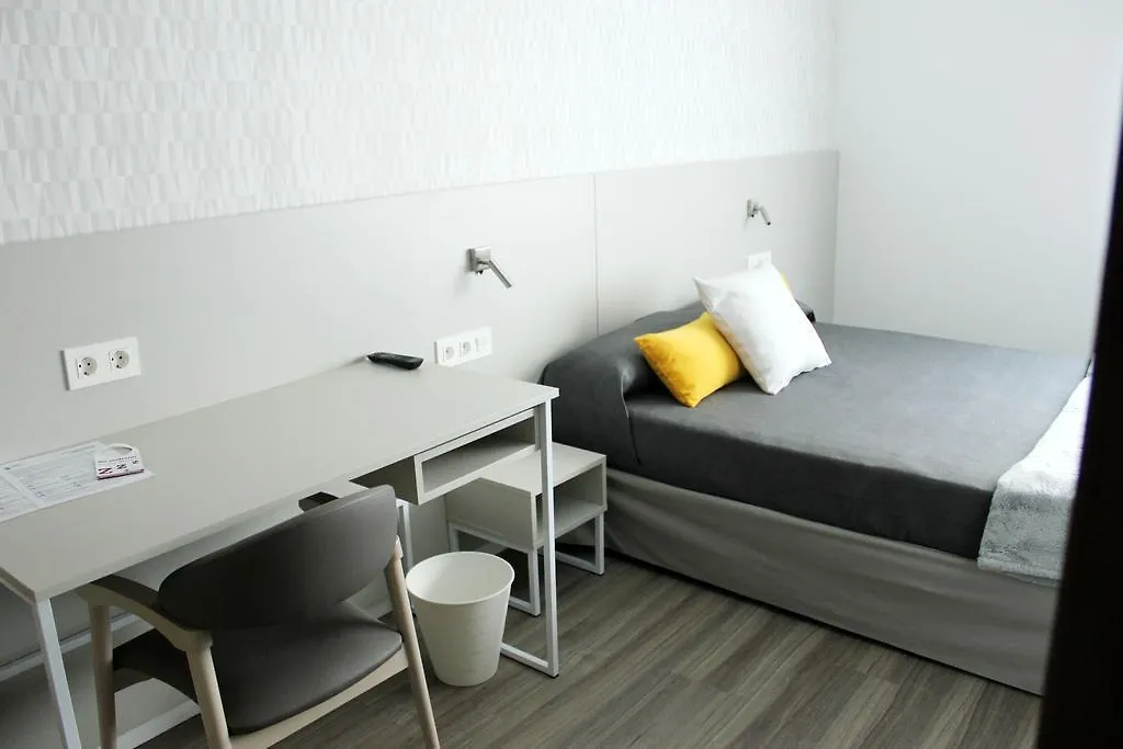 Hostal Residencia D'Investigadors Albergue Barcelona España