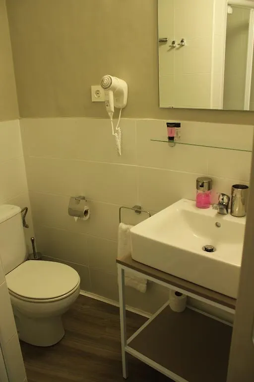 Residencia D'Investigadors Vandrehjem Barcelona Spanien